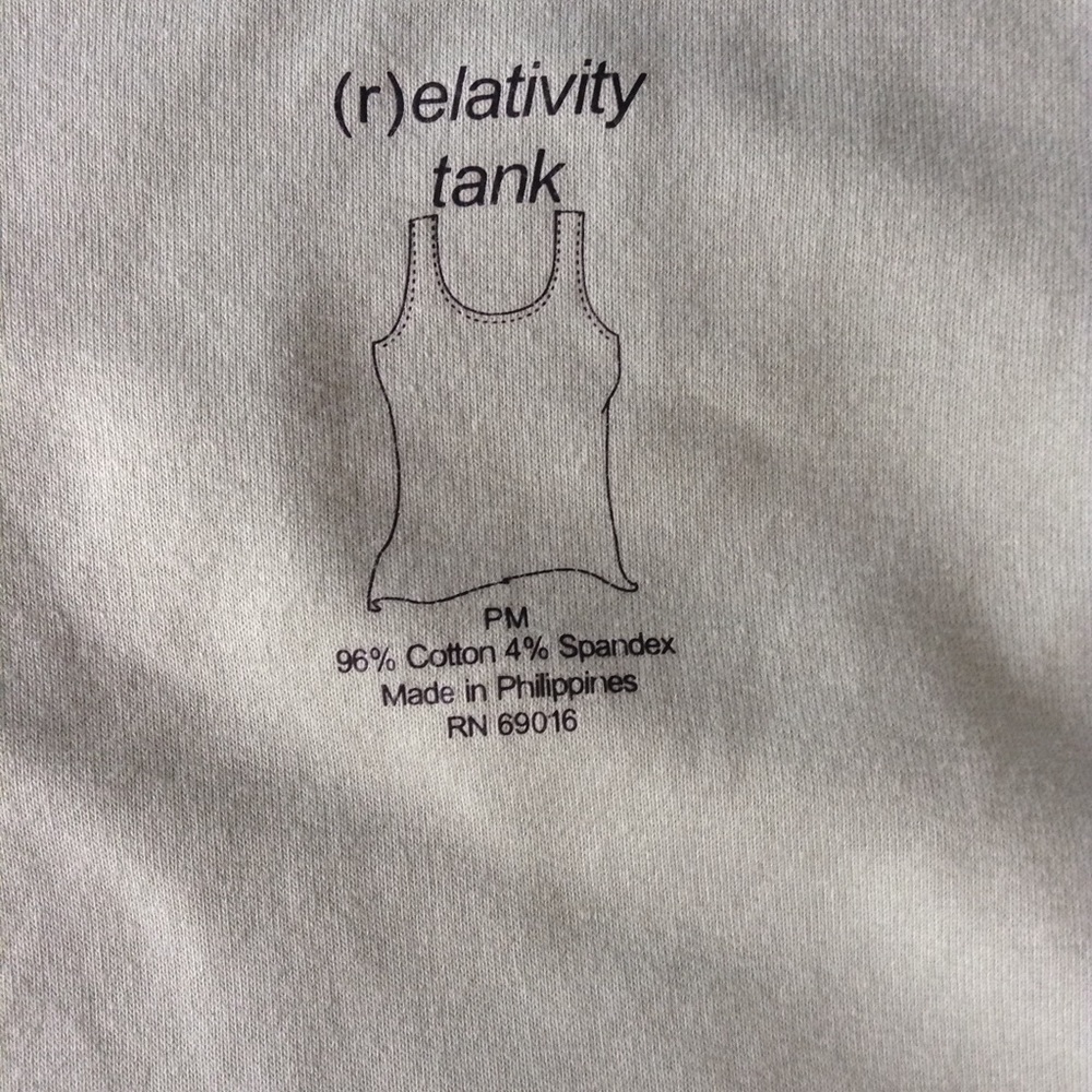 Tank top - Picture 3 of 3